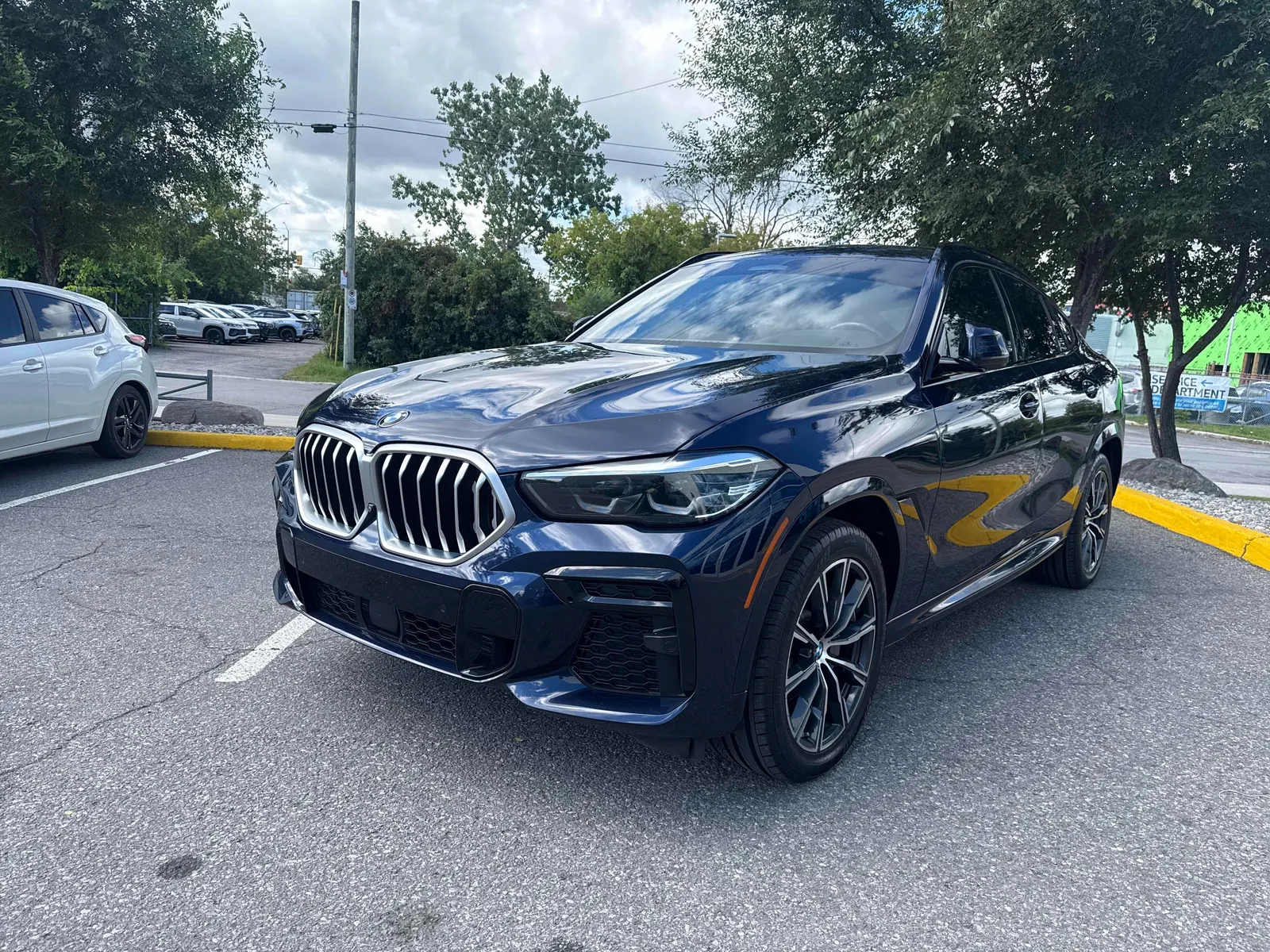 2022 BMW X6