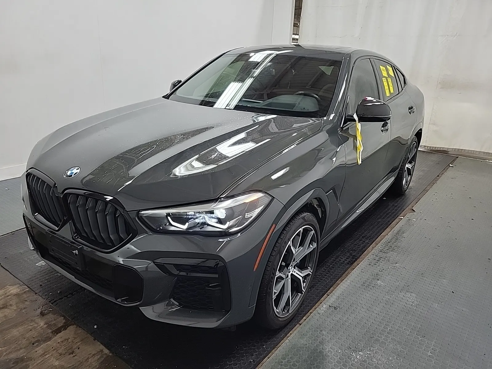 2022 BMW X6