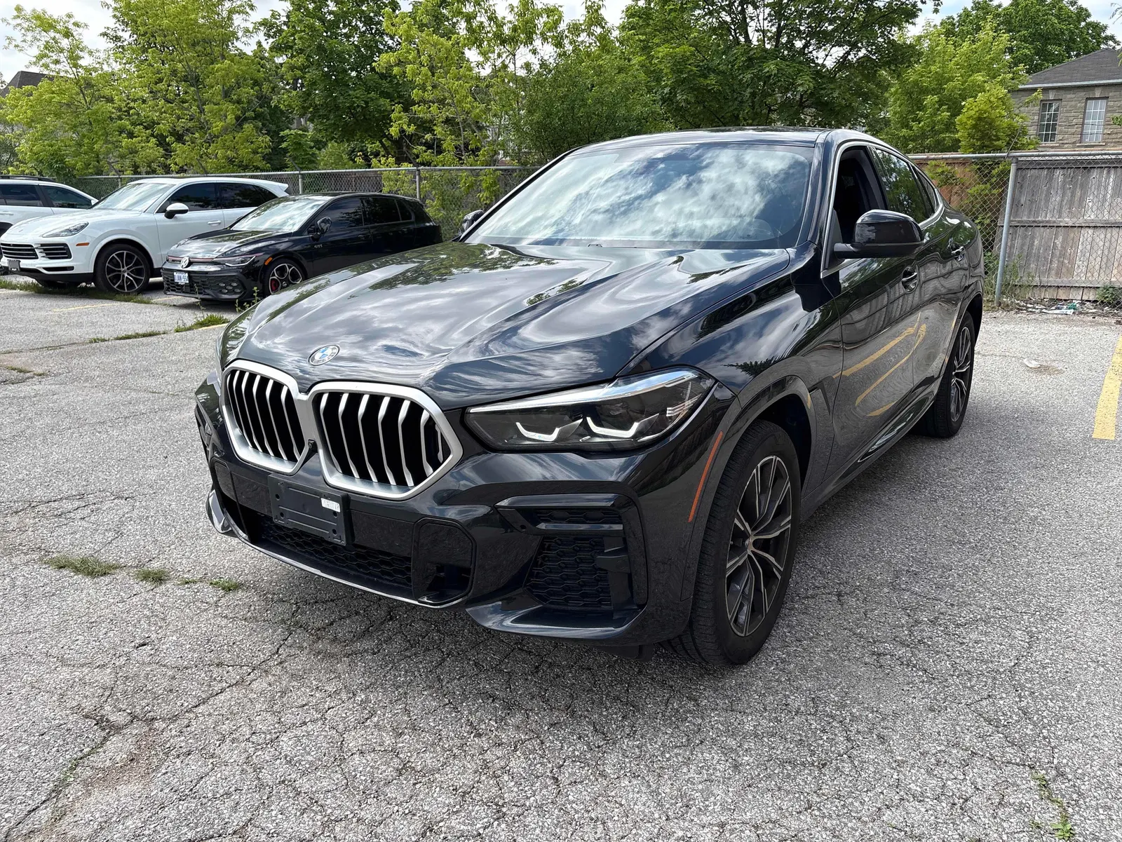 2023 BMW X6