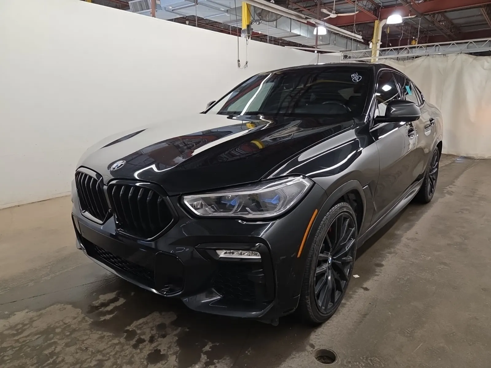 2021 BMW X6