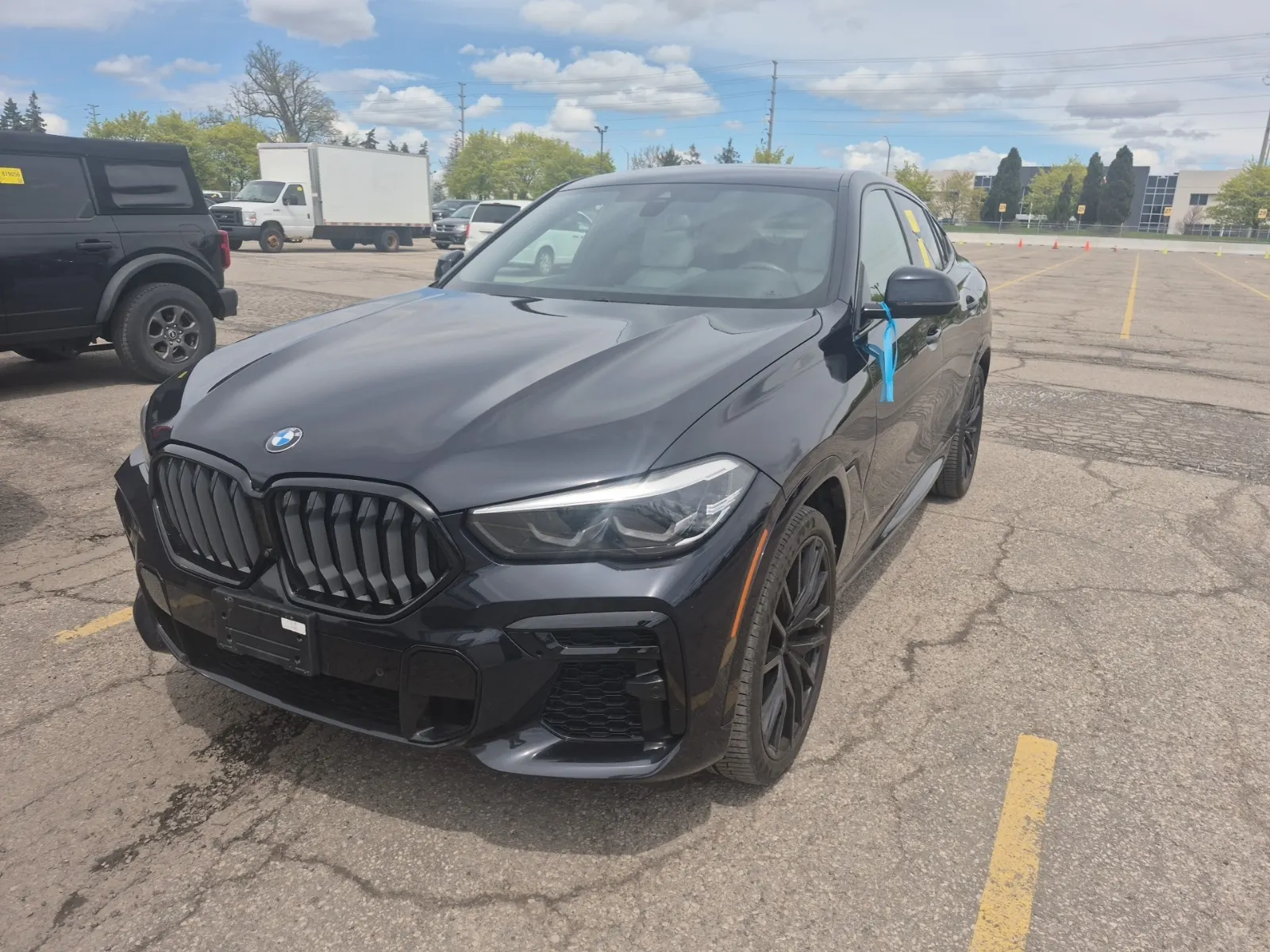 2023 BMW X6