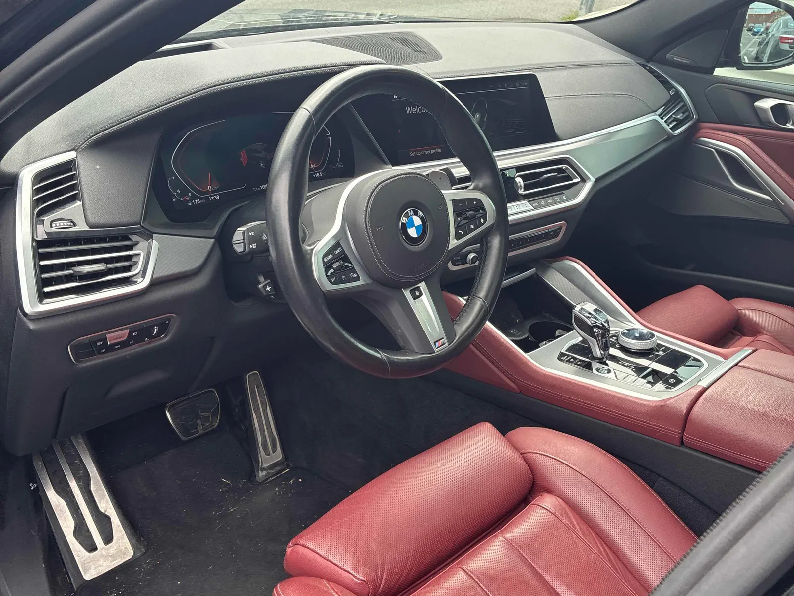 Interior driver side