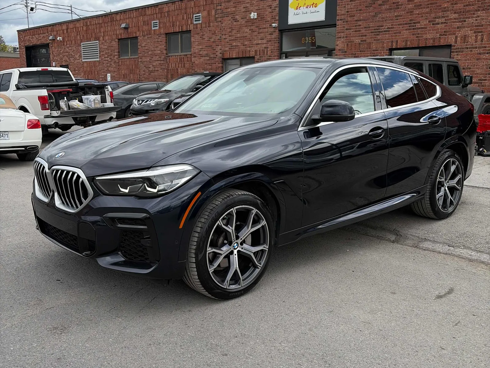 2022 BMW X6