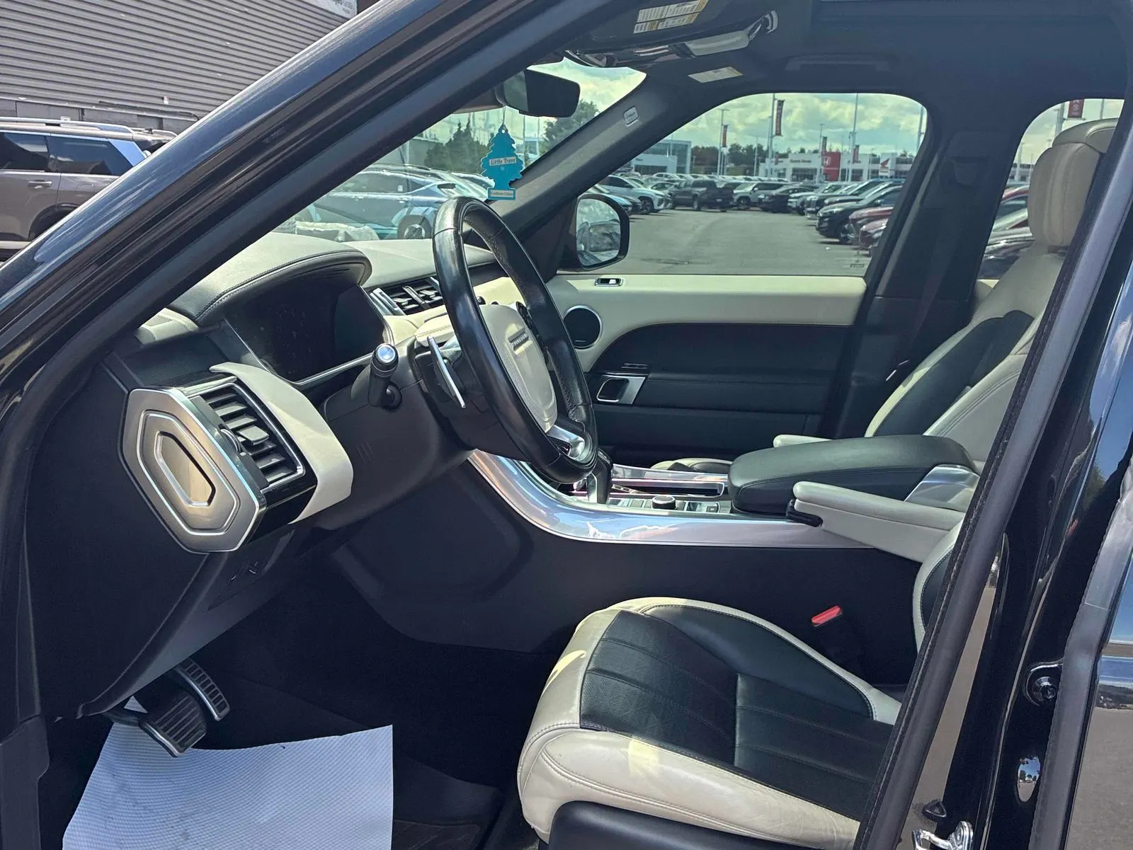 Interior driver side