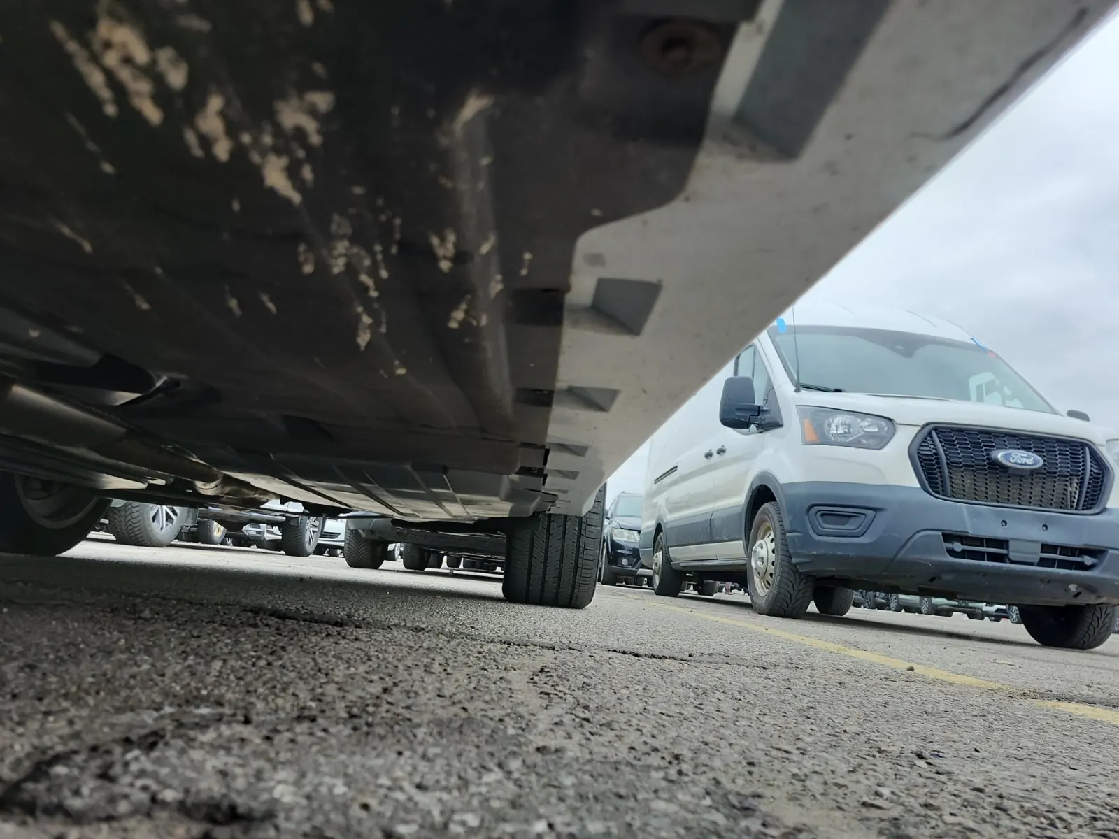 Undercarriage - Driver Photo