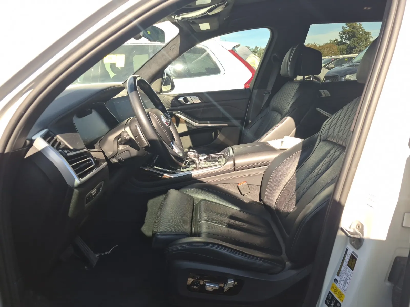 Front Interior Photo