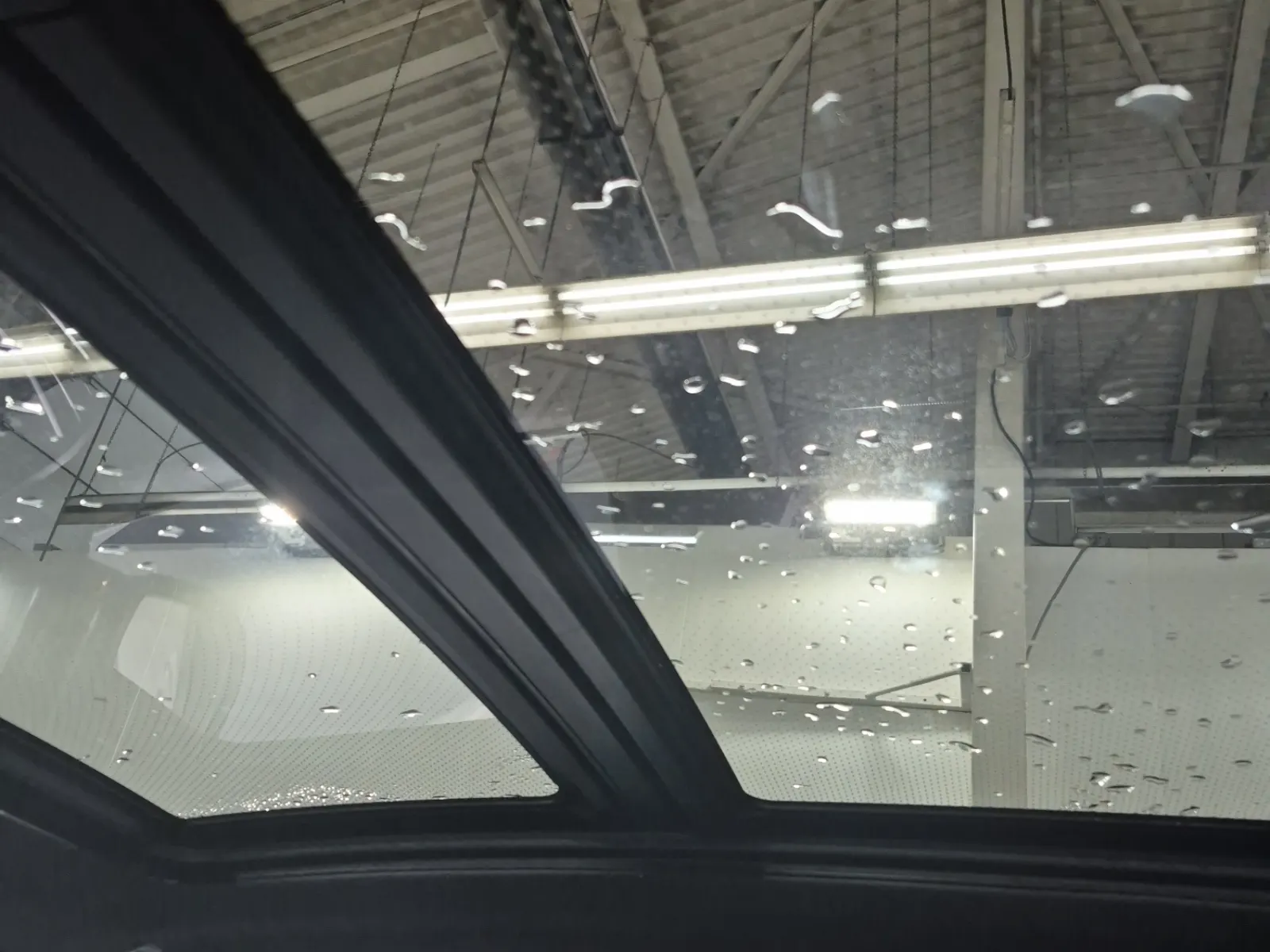 Interior Roof Photo