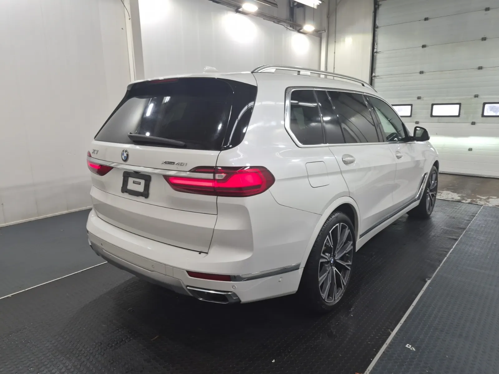 Passenger Rear 3/4 Photo