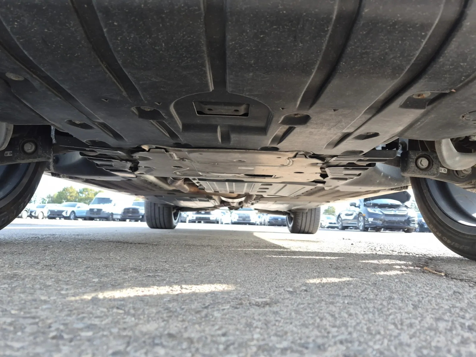 Undercarriage - Front Photo