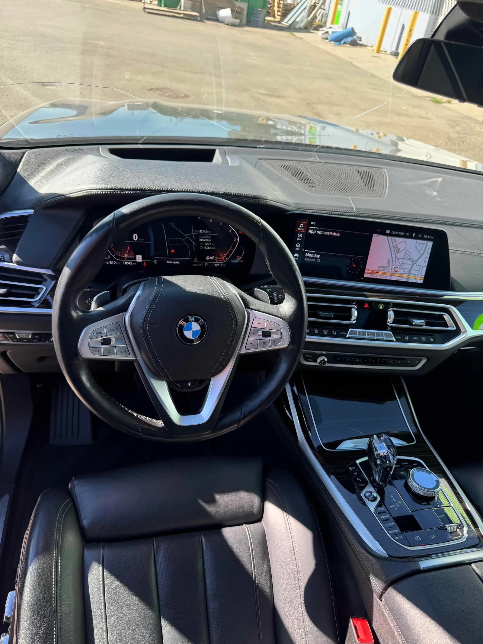 Interior driver side