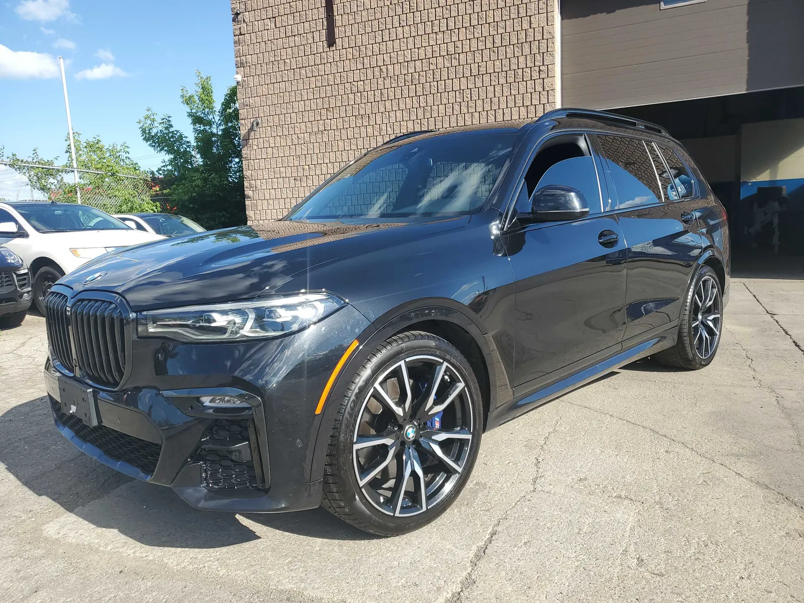 2021 BMW X7