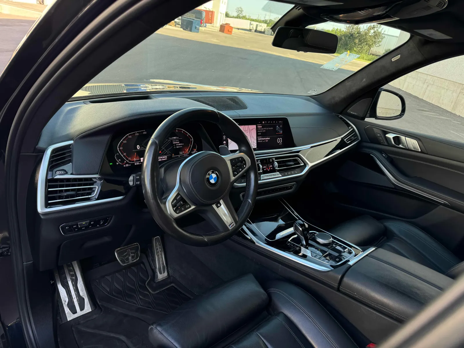 Interior driver side