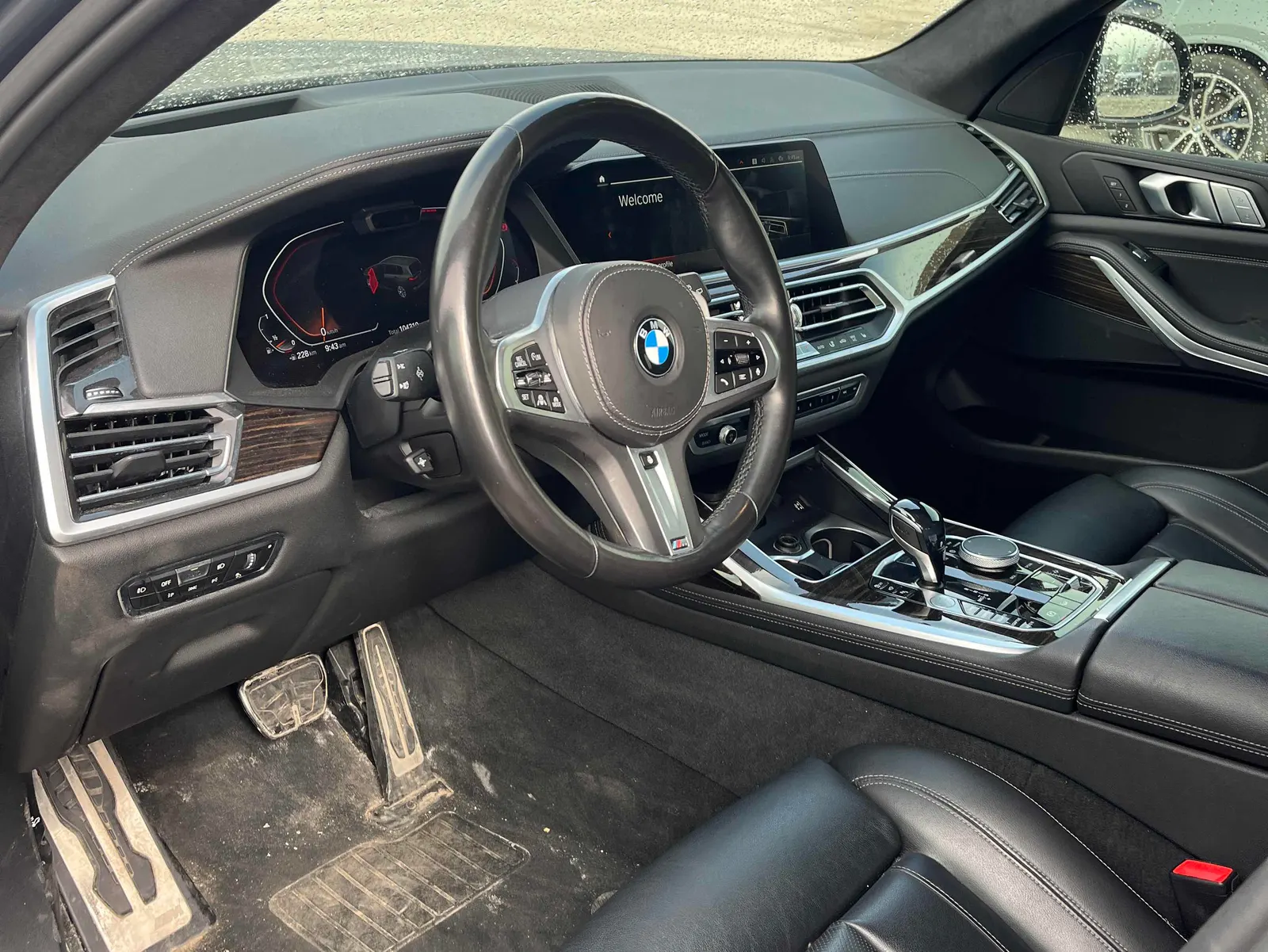 Interior driver side