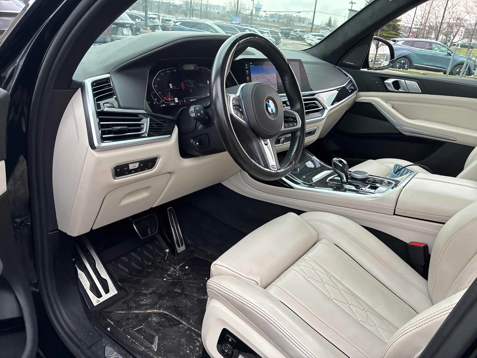 Interior driver side