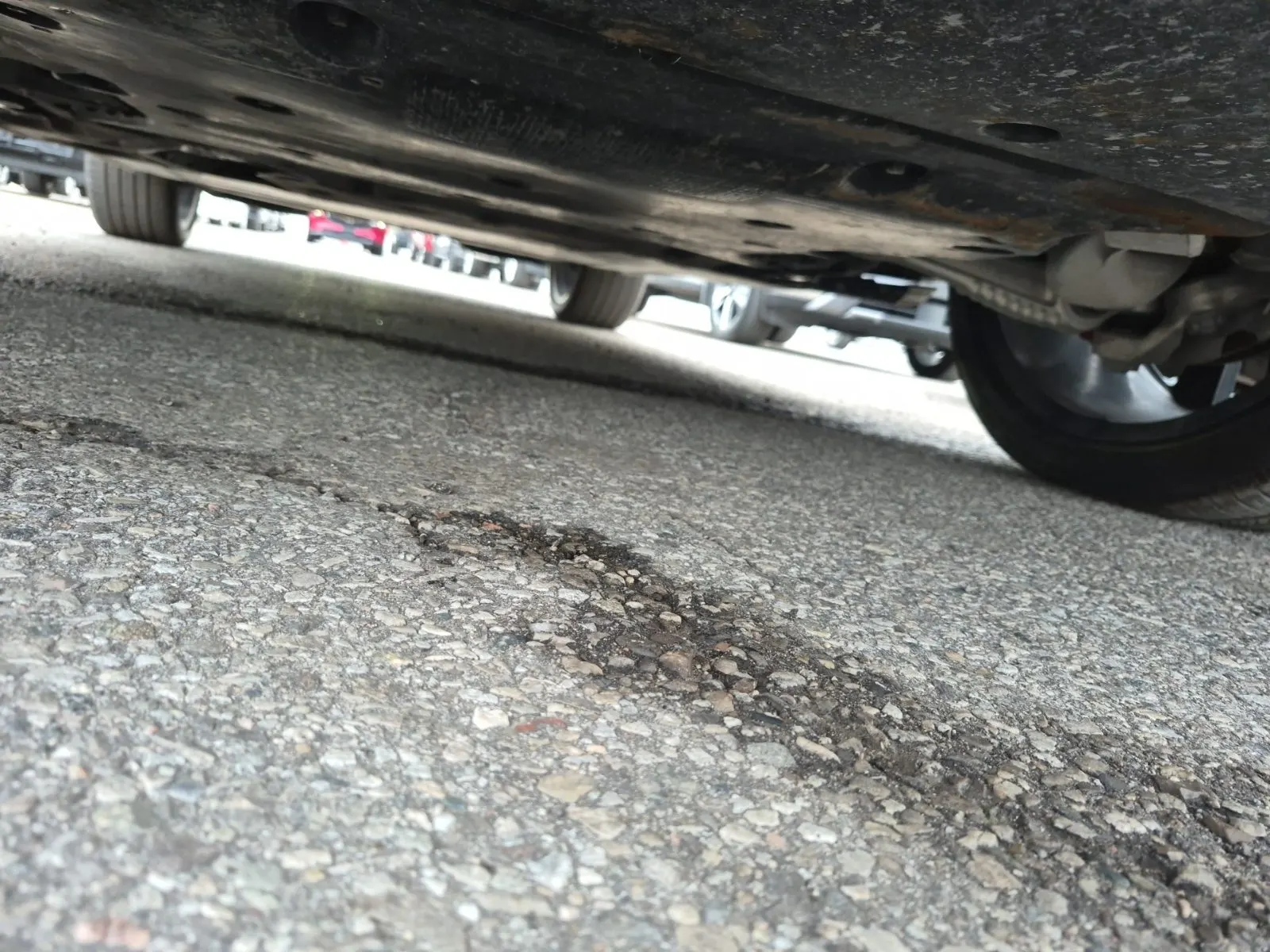 Undercarriage - Front Photo