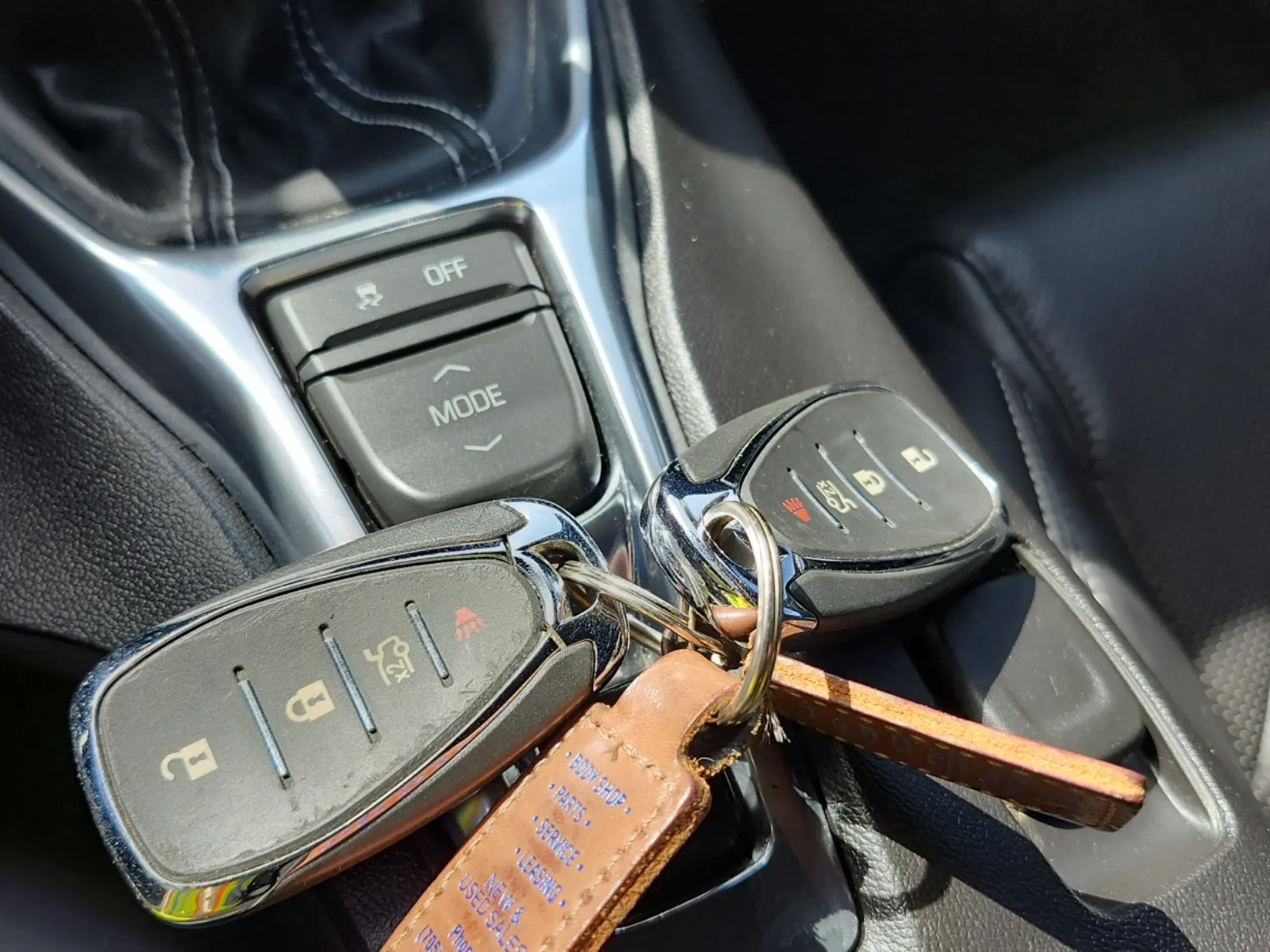 Keys/Fobs/Manual Photo
