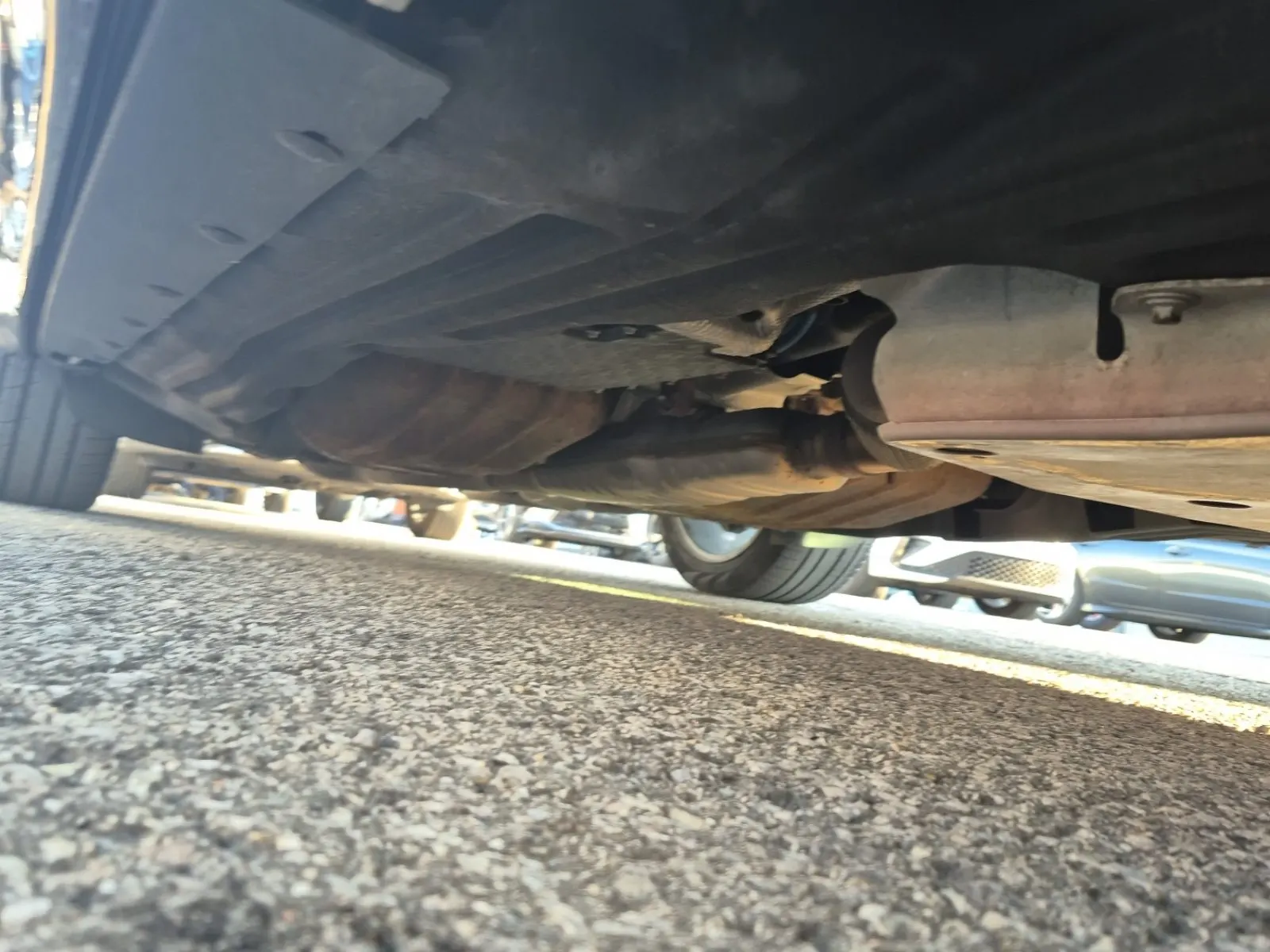 Undercarriage - Passenger Photo