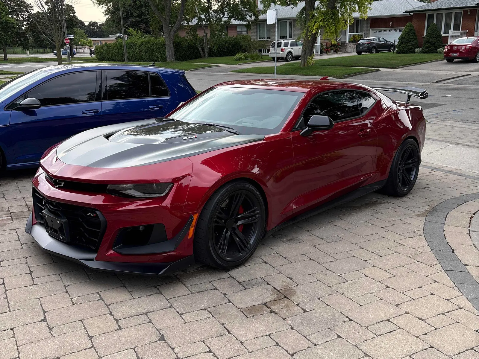 3/4 Front (Main image)