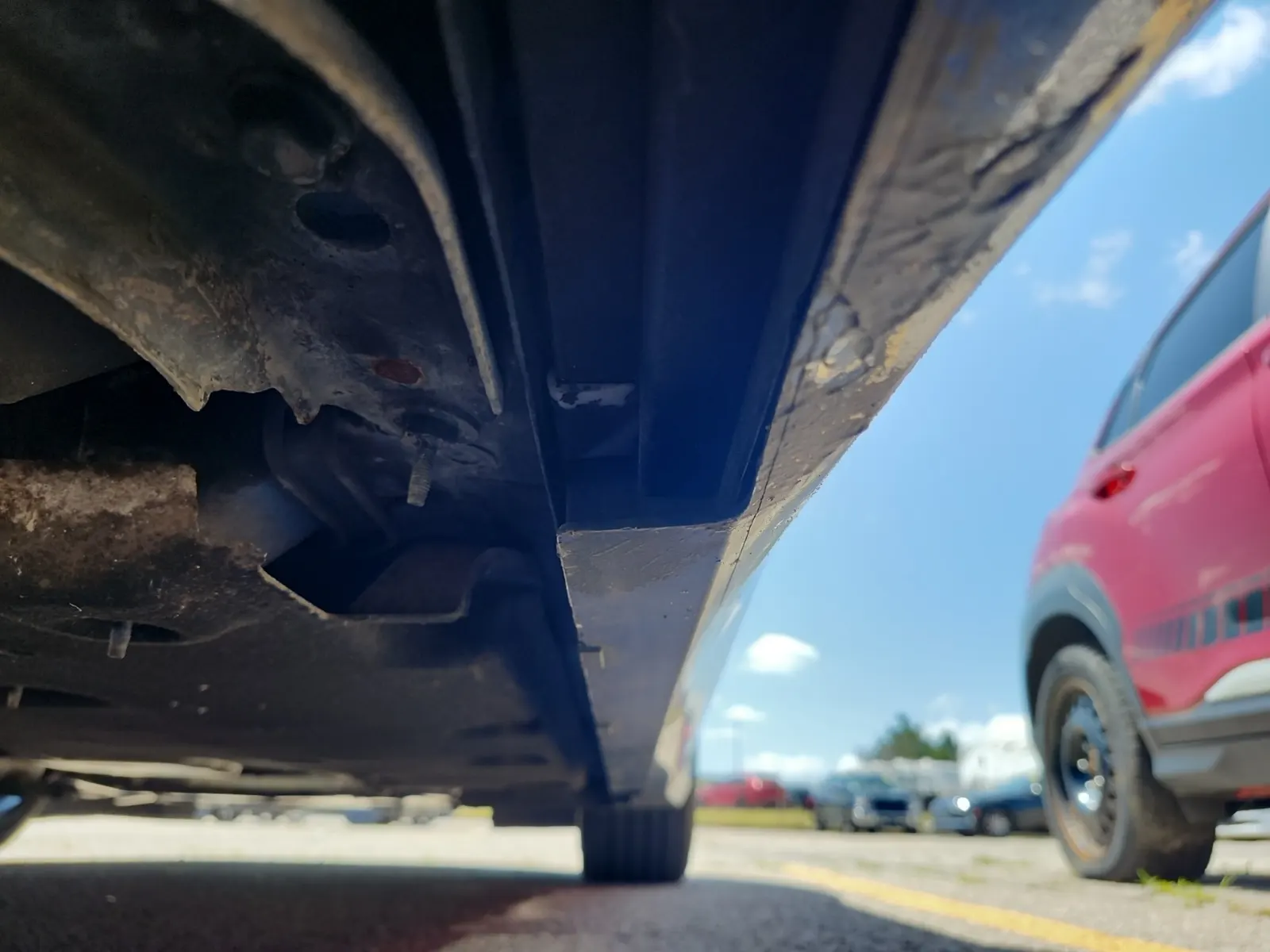 Undercarriage - Passenger Photo