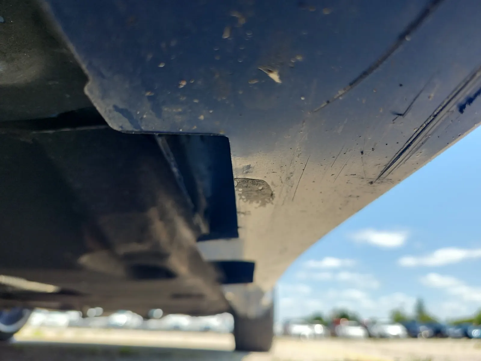 Undercarriage - Driver Photo