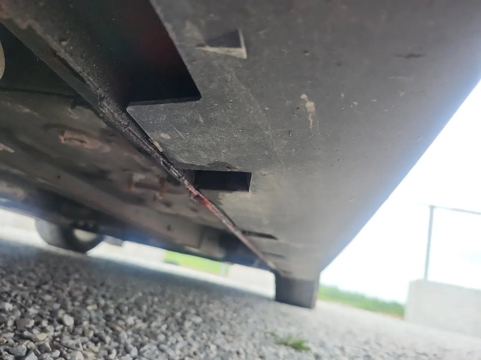 Undercarriage - Passenger Photo