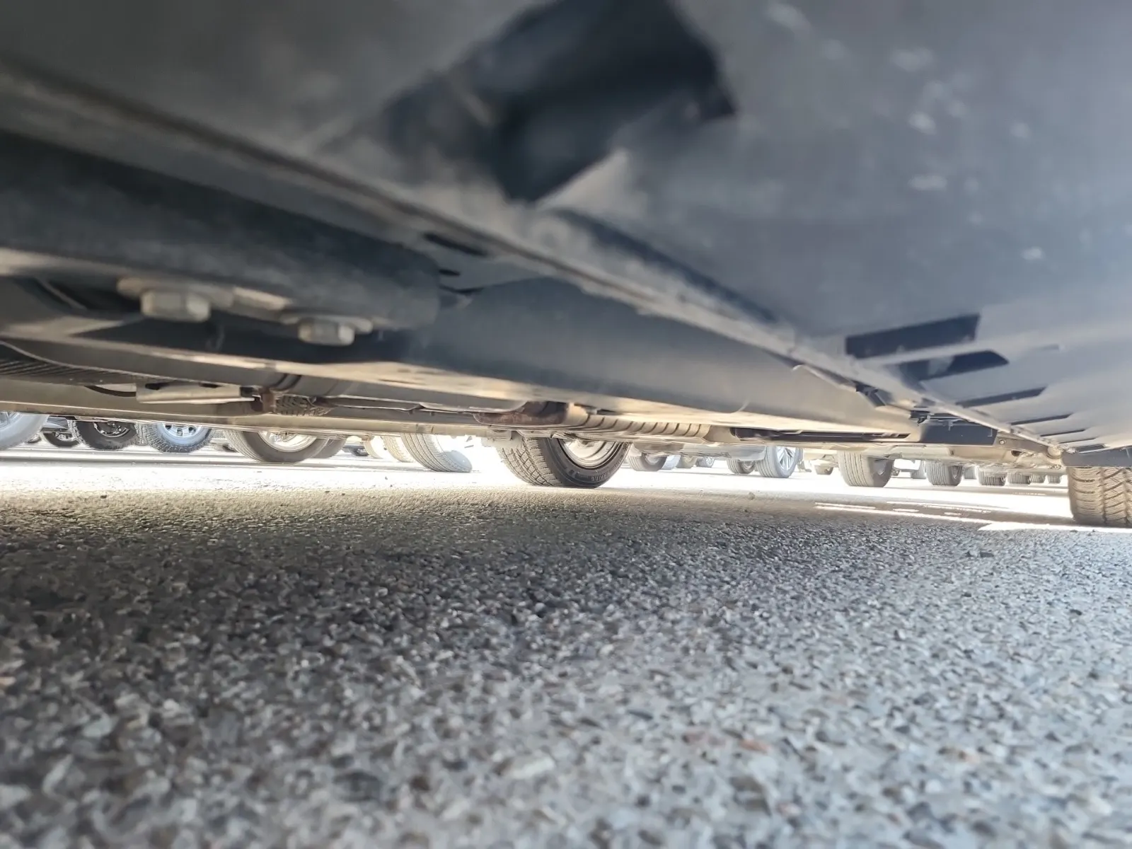 Undercarriage - Driver Photo