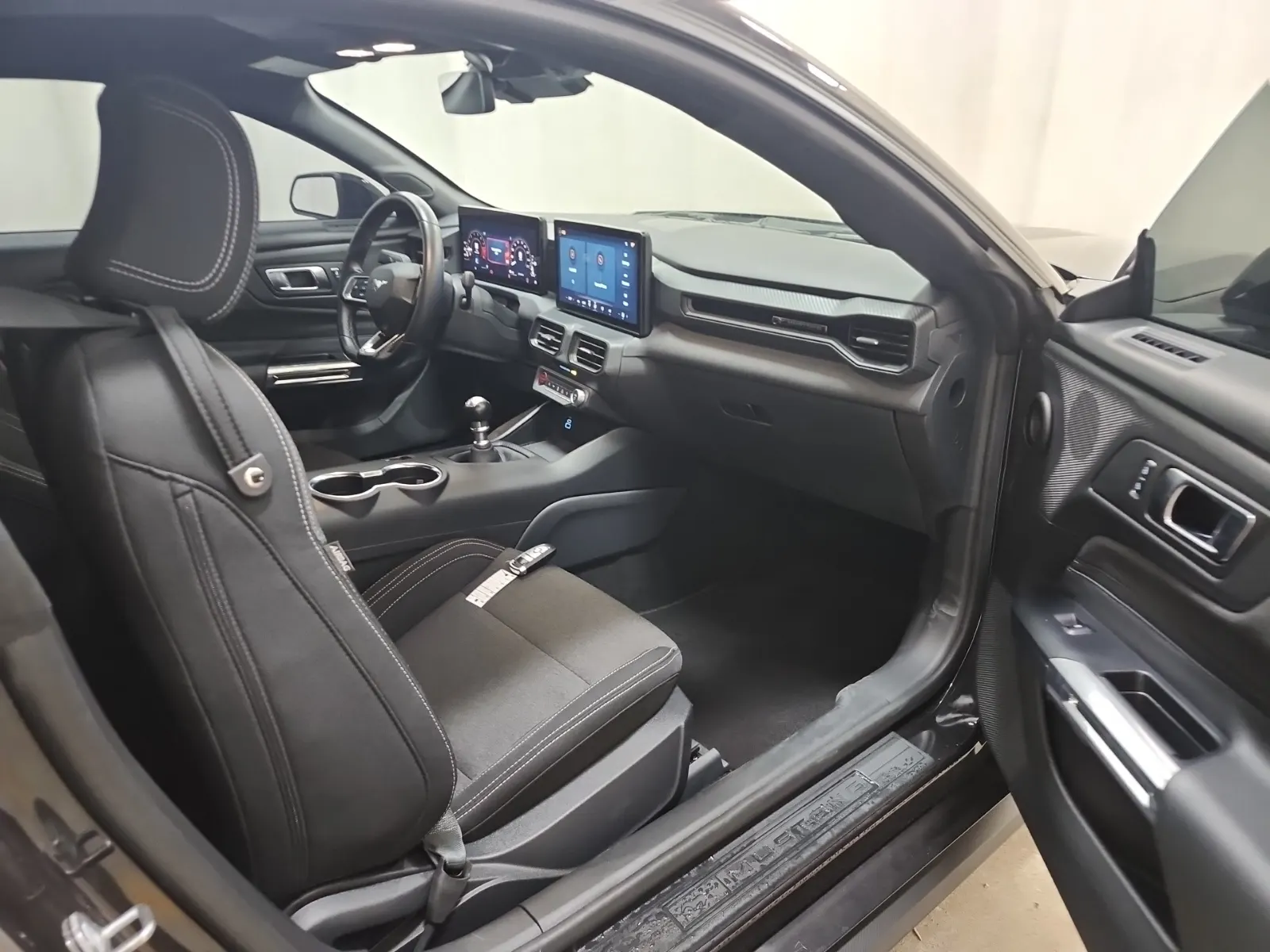 Right Side Interior Photo