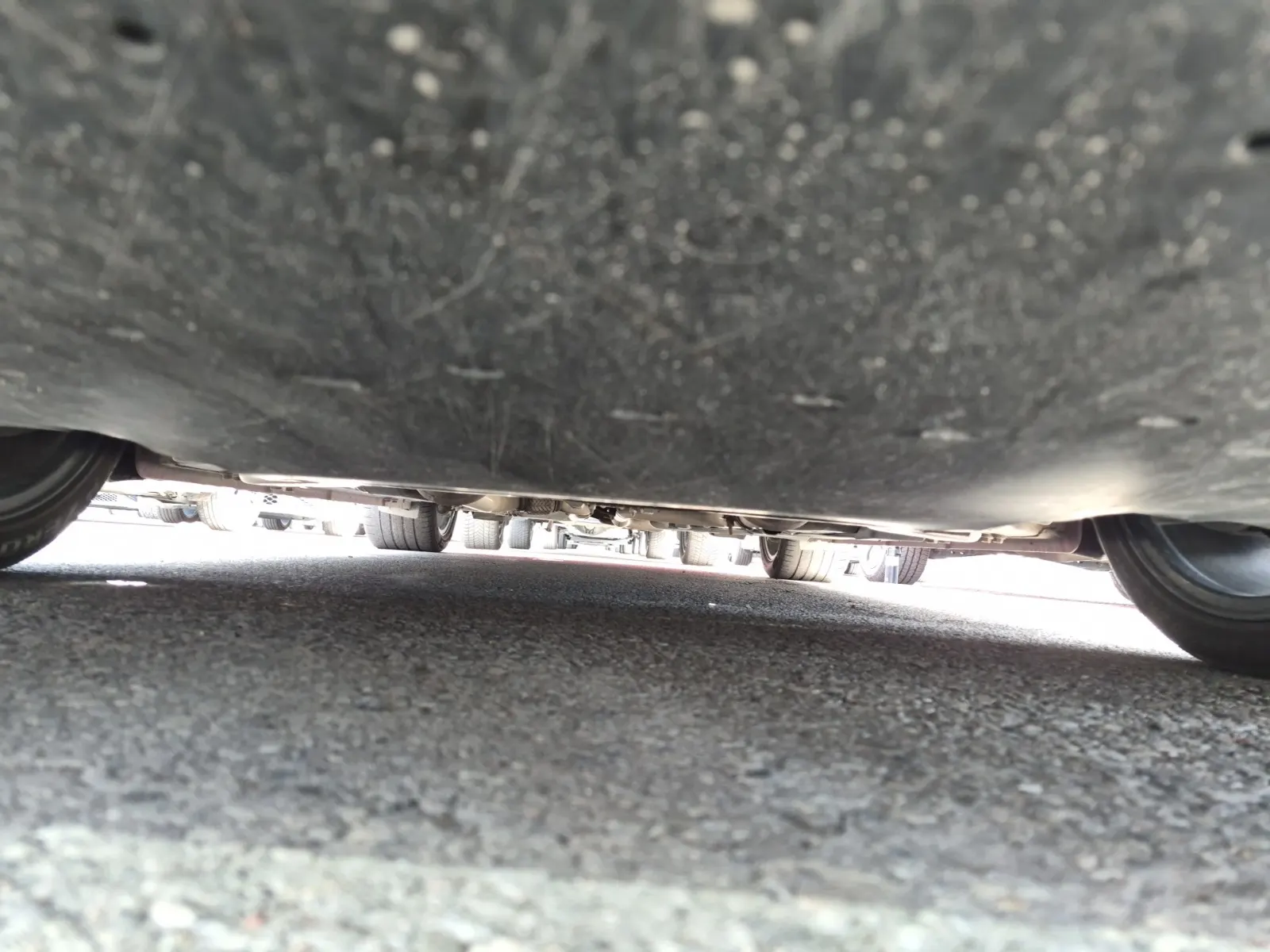 Undercarriage - Front Photo