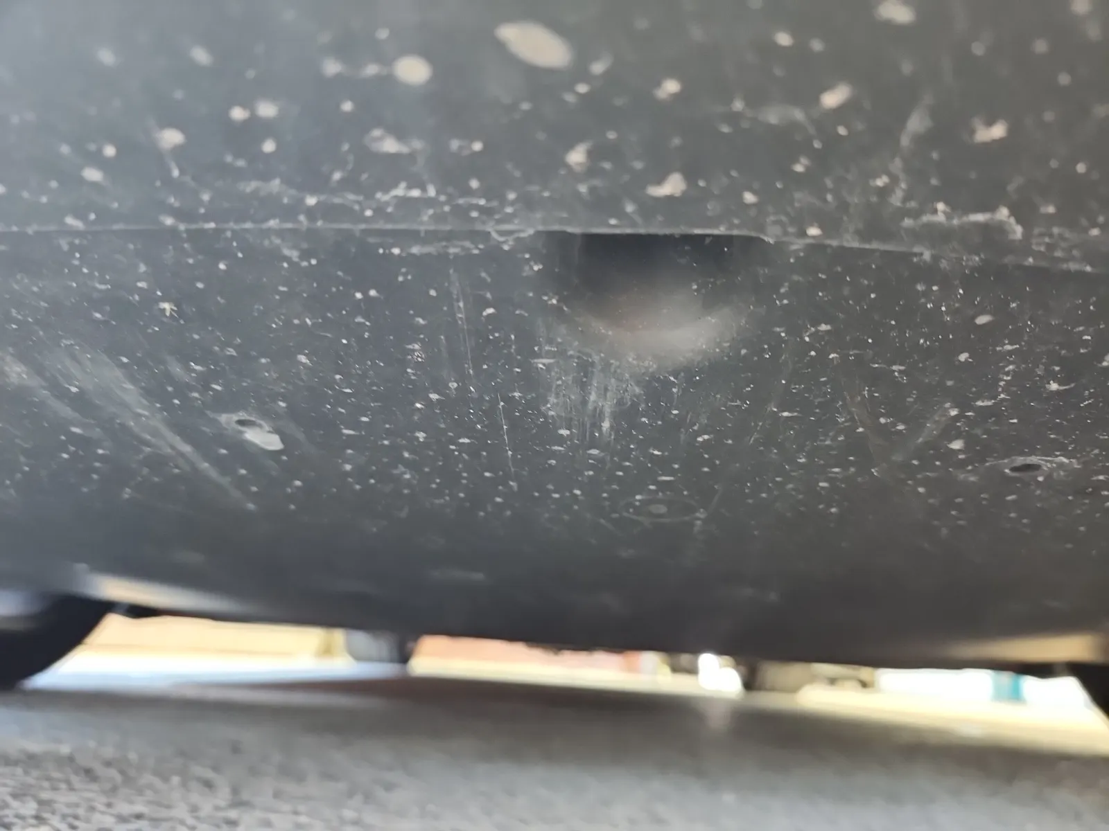 Undercarriage - Front Photo