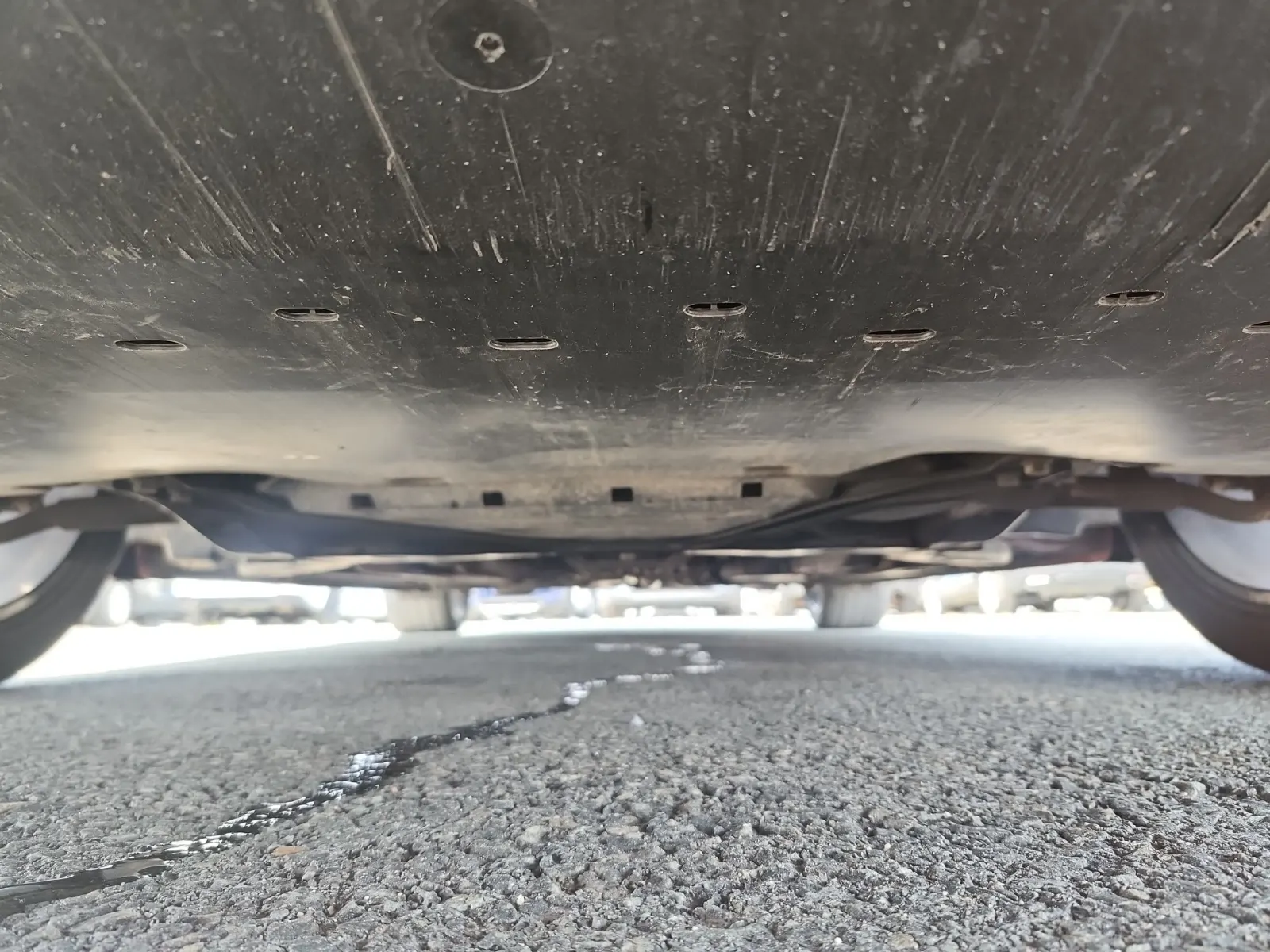Undercarriage - Front Photo