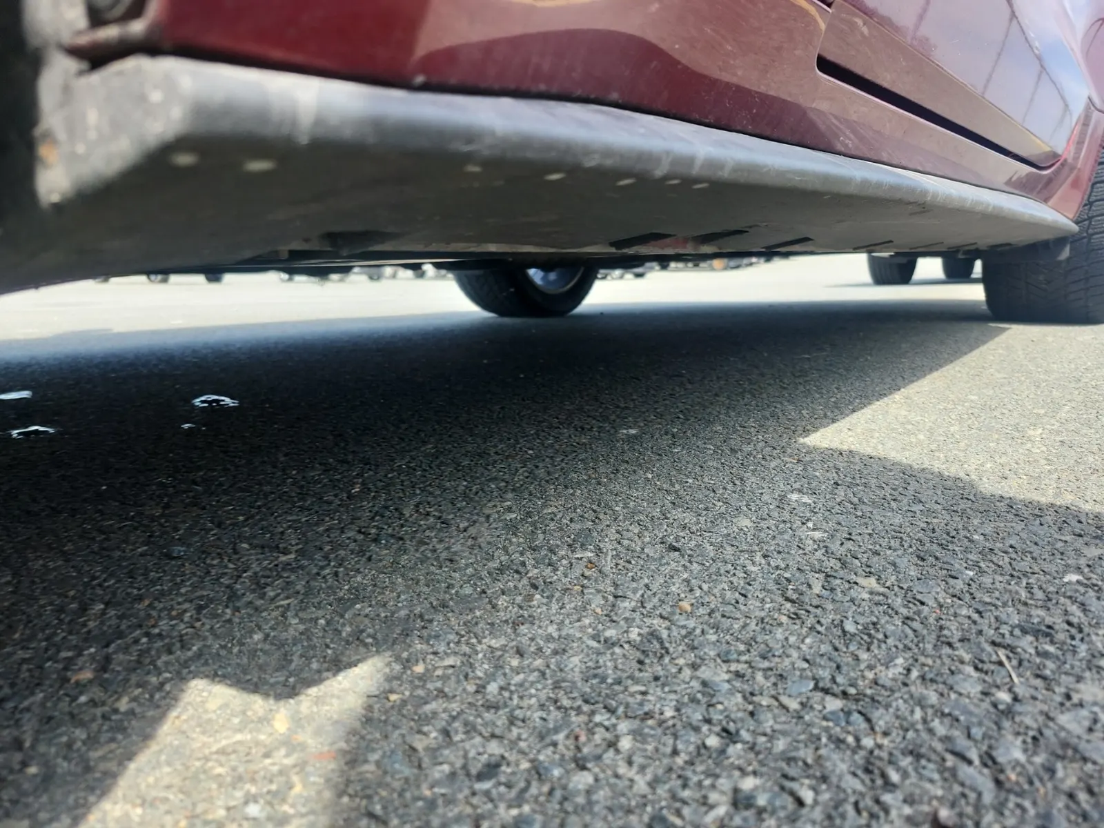 Undercarriage - Driver Photo