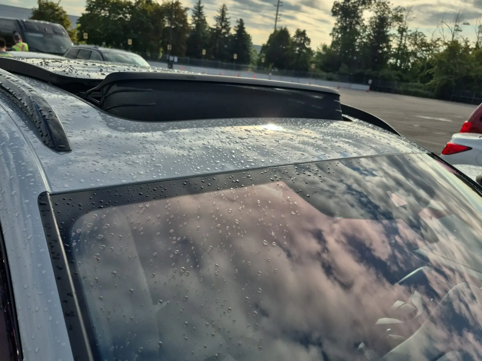 Exterior Roof Photo