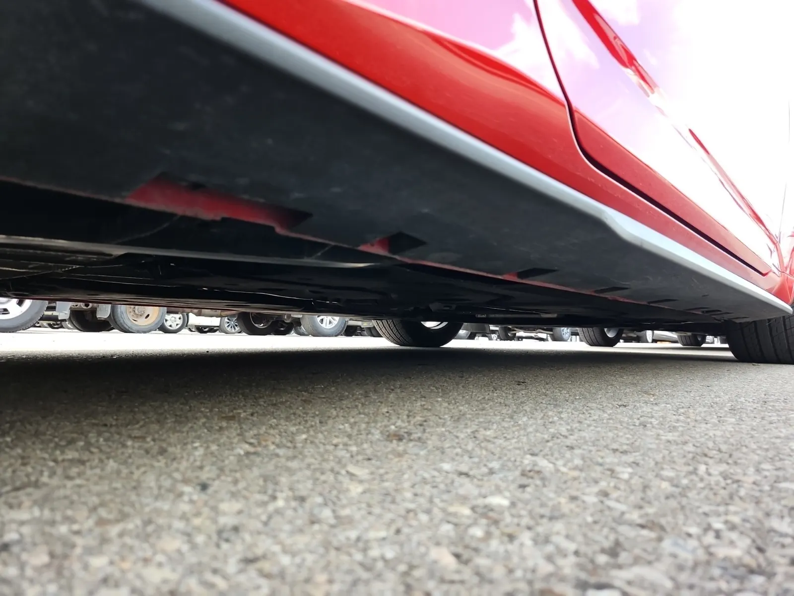 Undercarriage - Passenger Photo