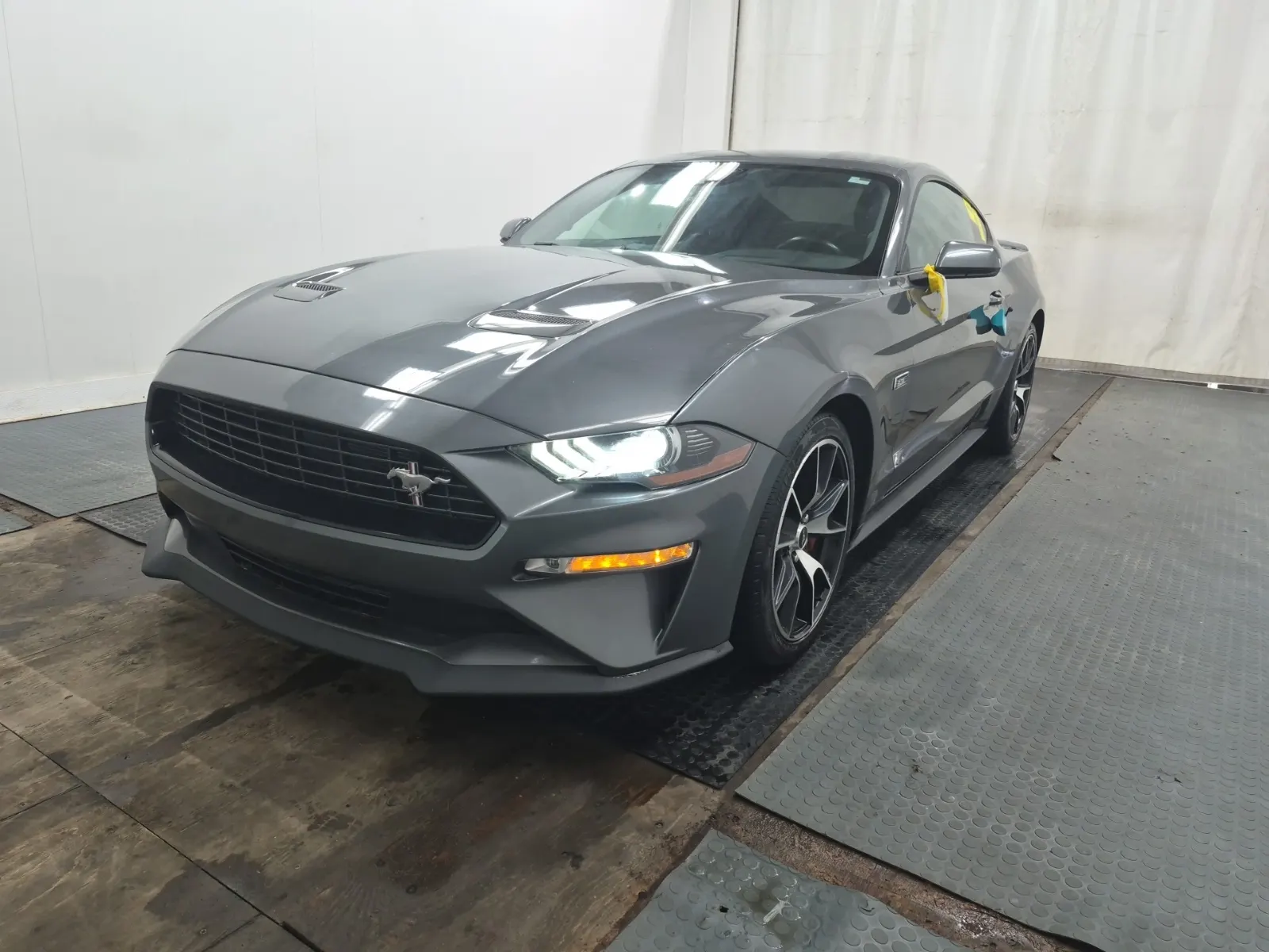 2021 Ford Mustang