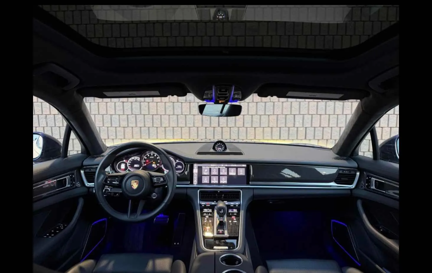 Interior driver side
