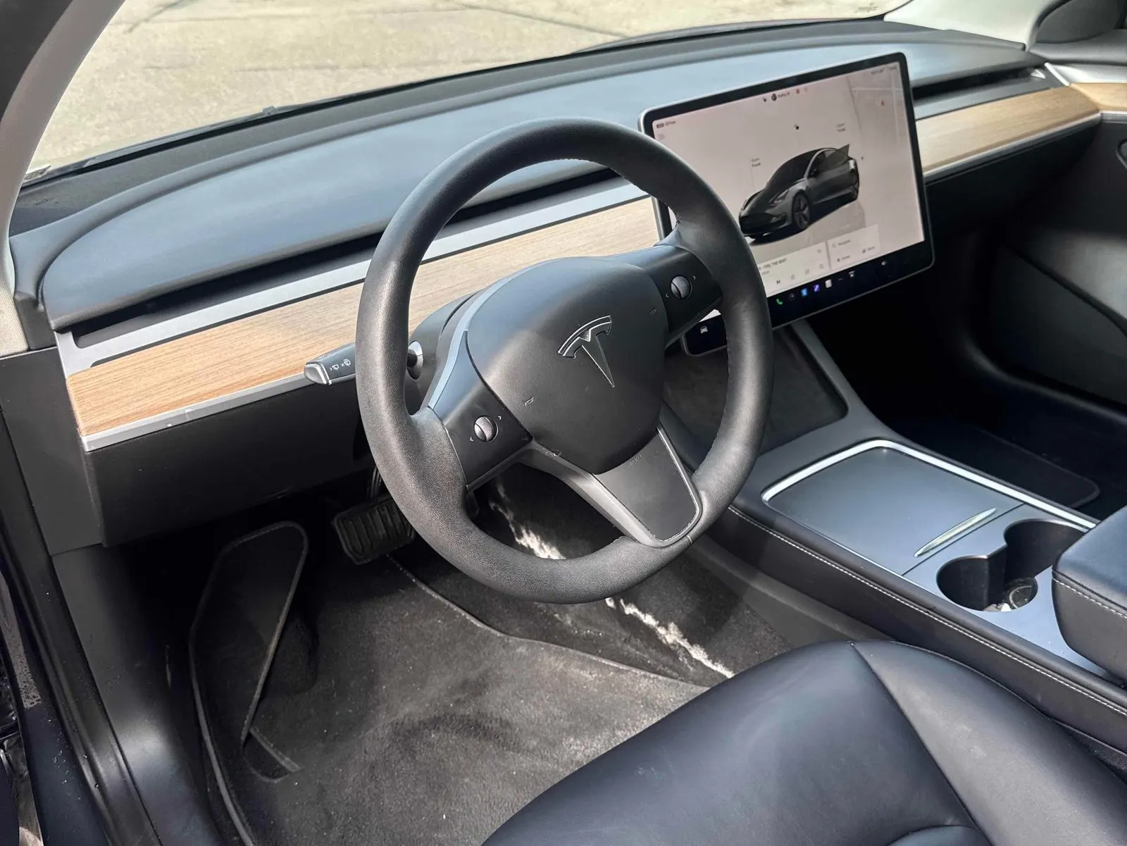 Interior driver side