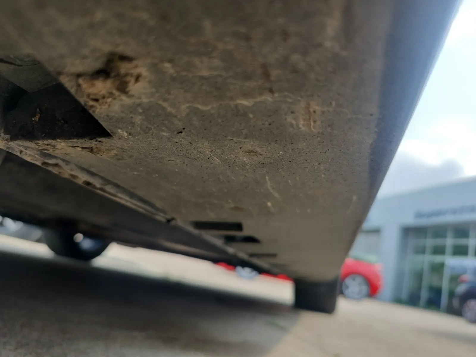 Undercarriage - Driver Photo