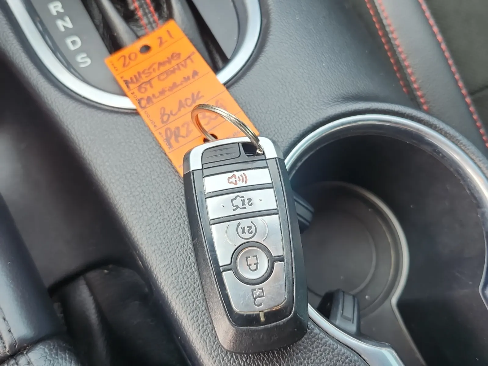 Keys/Fobs/Manual Photo