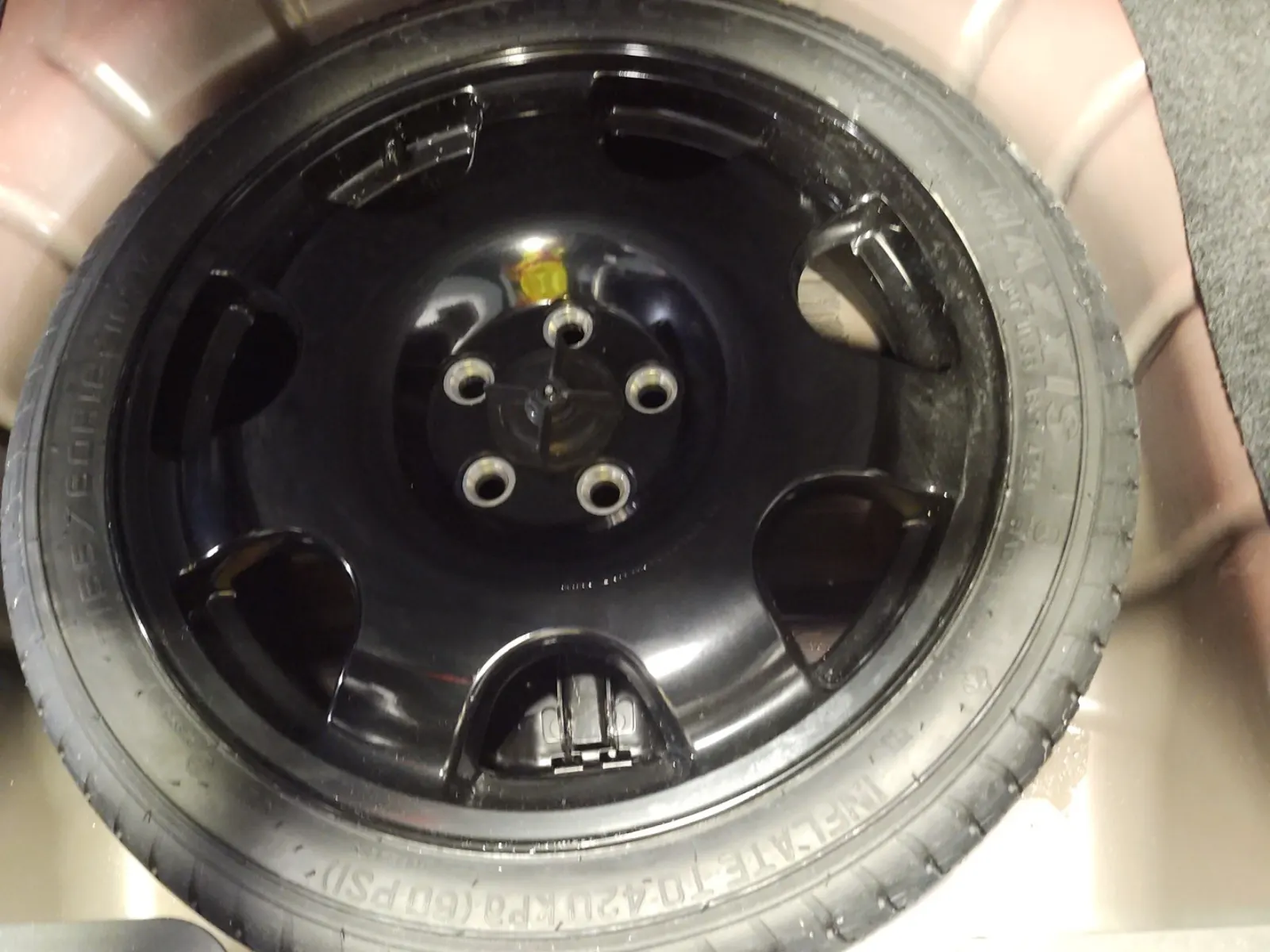 Spare Tire & Wheel Photo