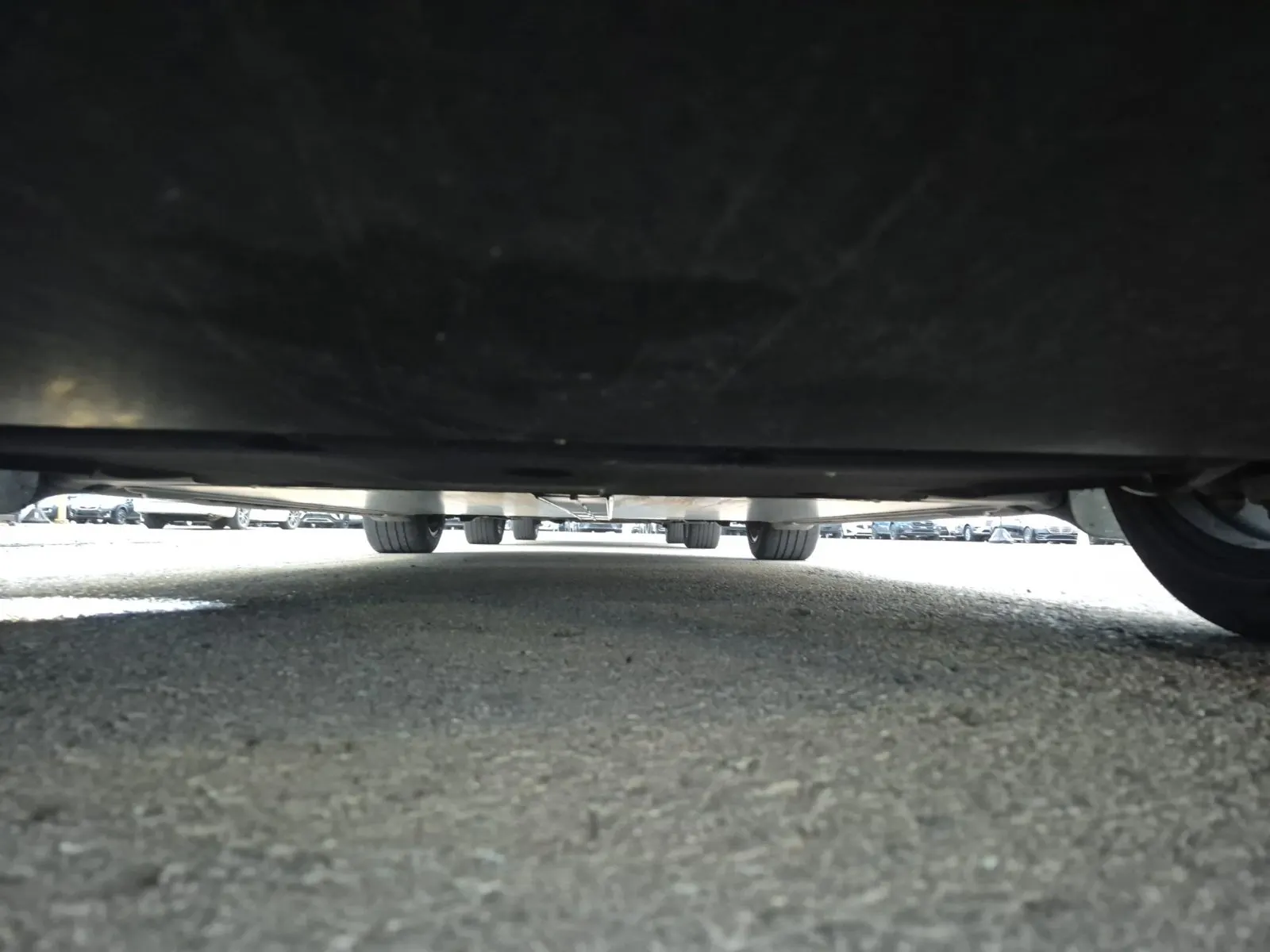 Undercarriage - Front Photo