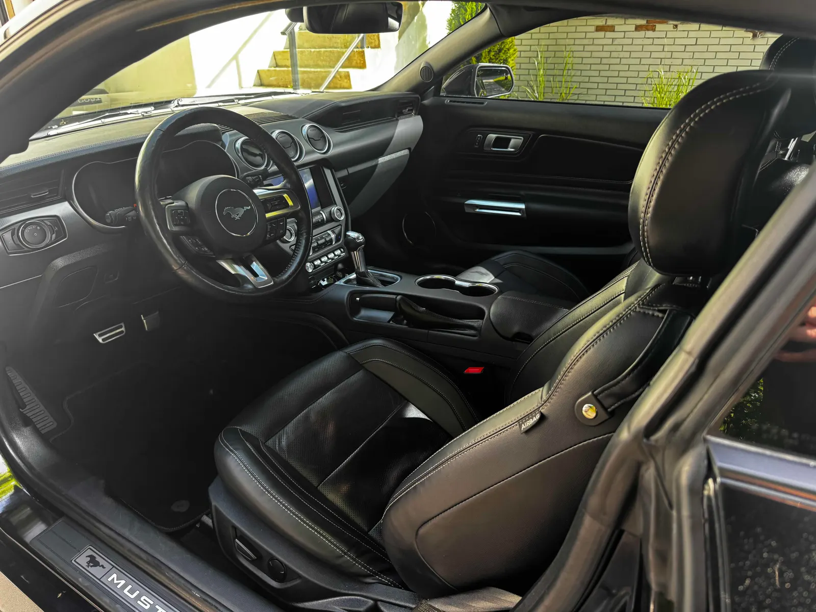 Interior driver side