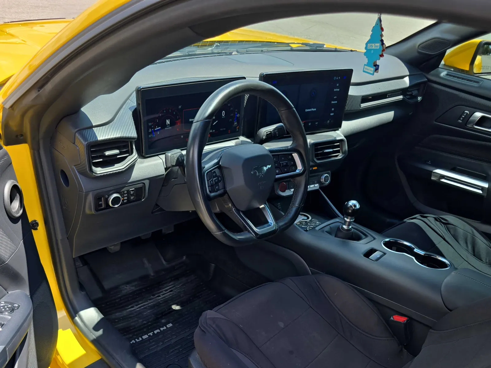 Interior driver side