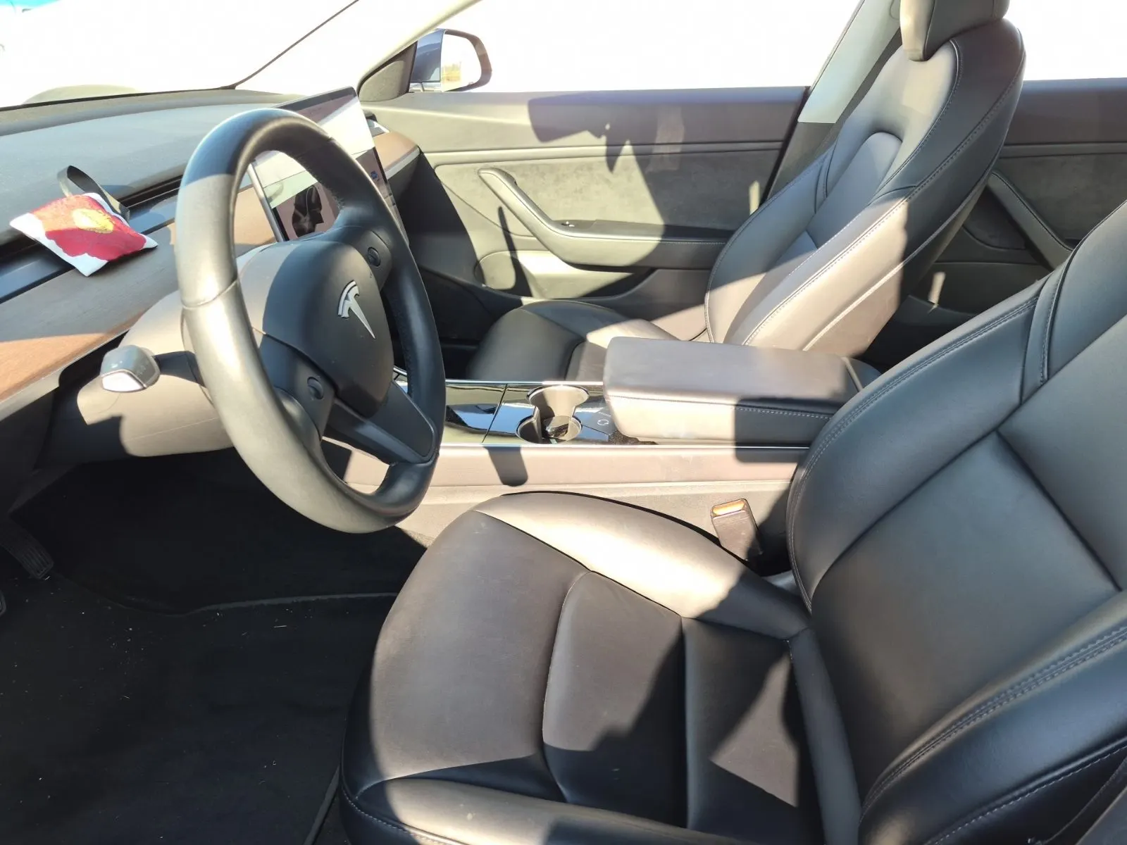Front Interior Photo