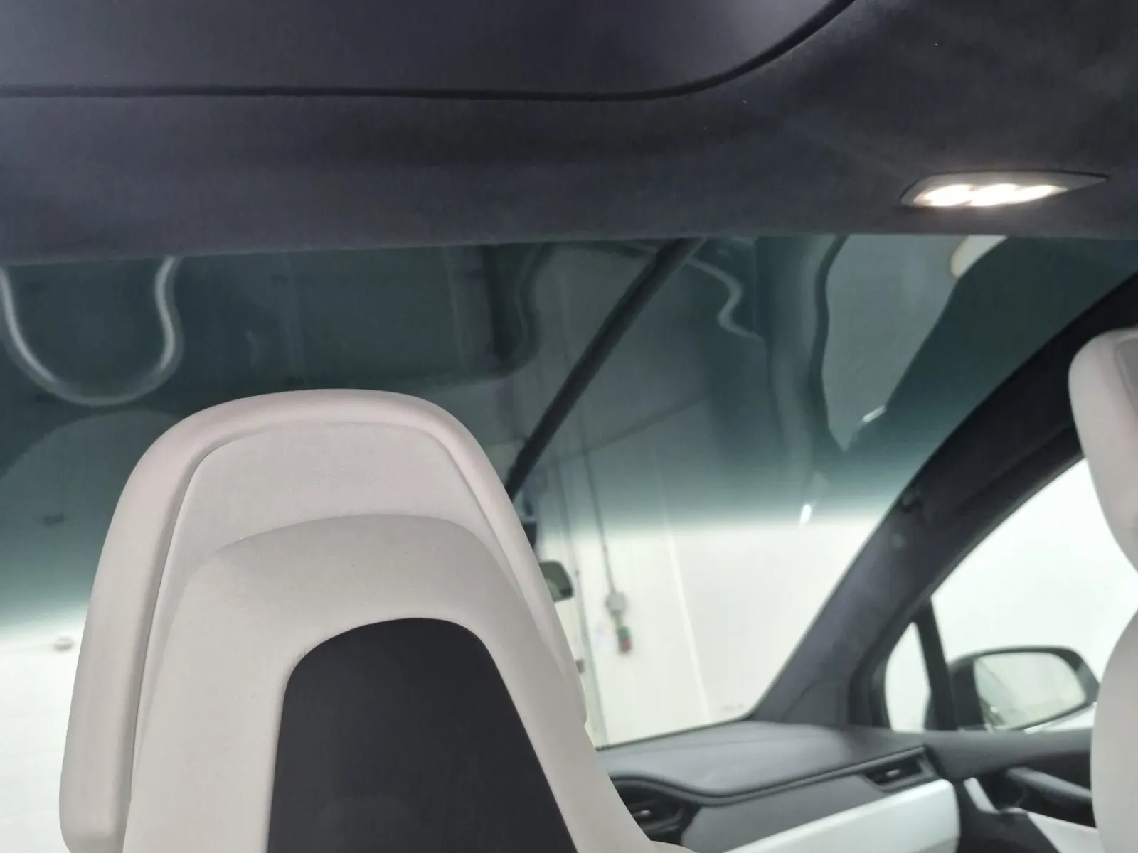 Interior Roof Photo
