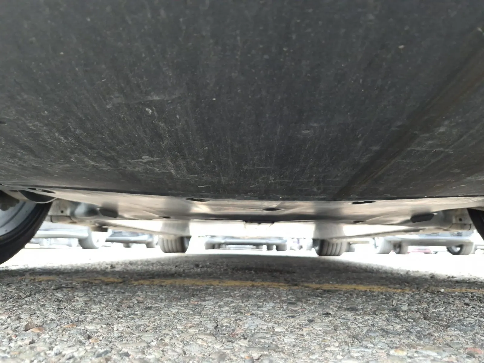 Undercarriage - Front Photo