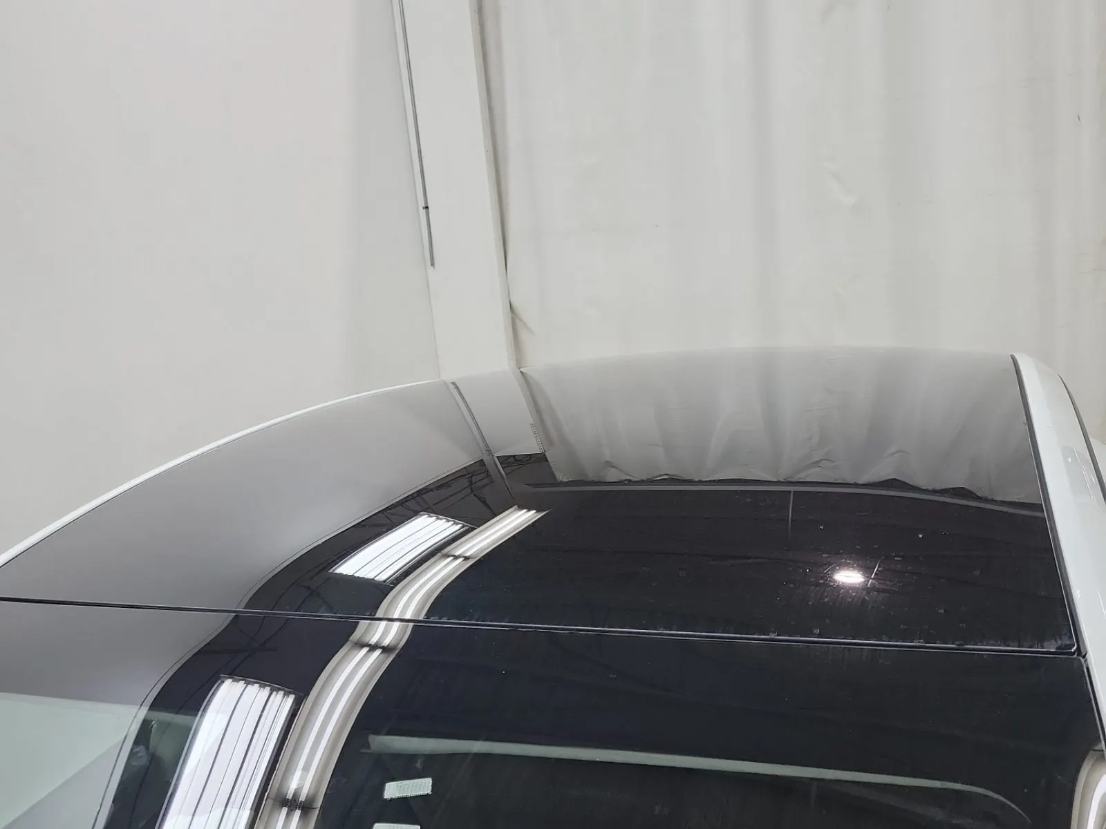 Exterior Roof Photo