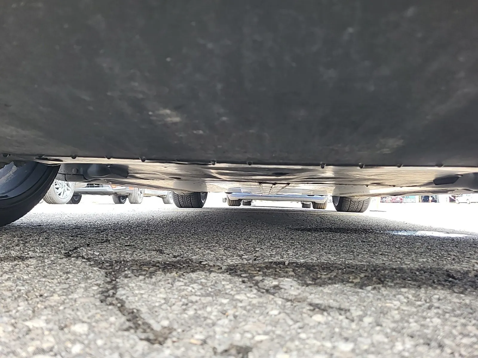 Undercarriage - Front Photo