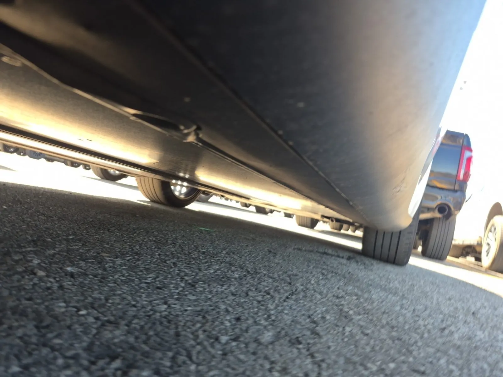 Undercarriage - Passenger Photo