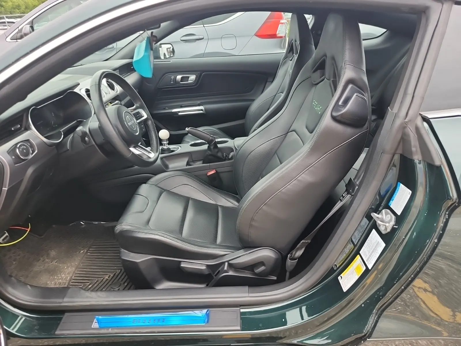 Front Interior Photo