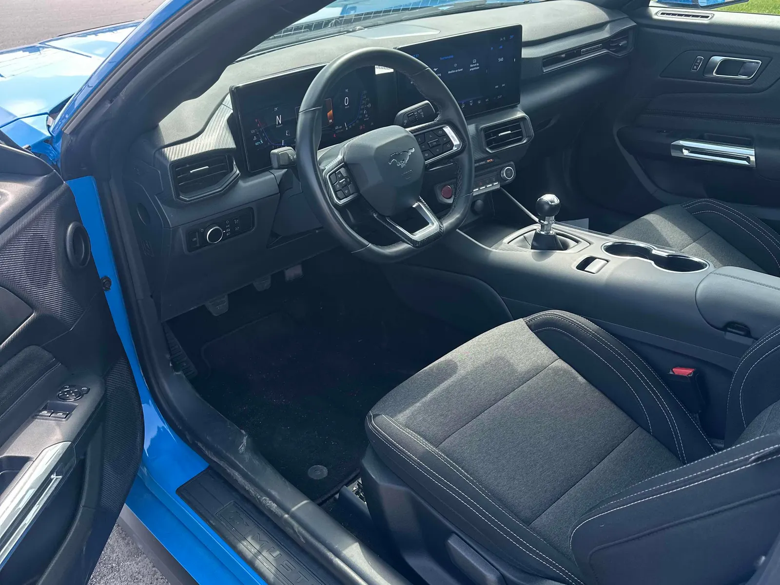 Interior driver side